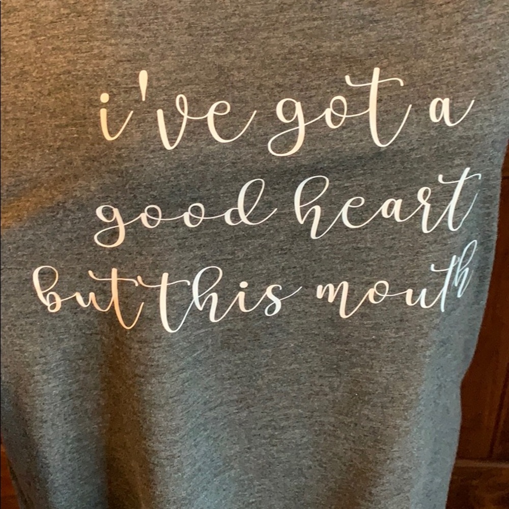 Gray muscle tank with saying never worn